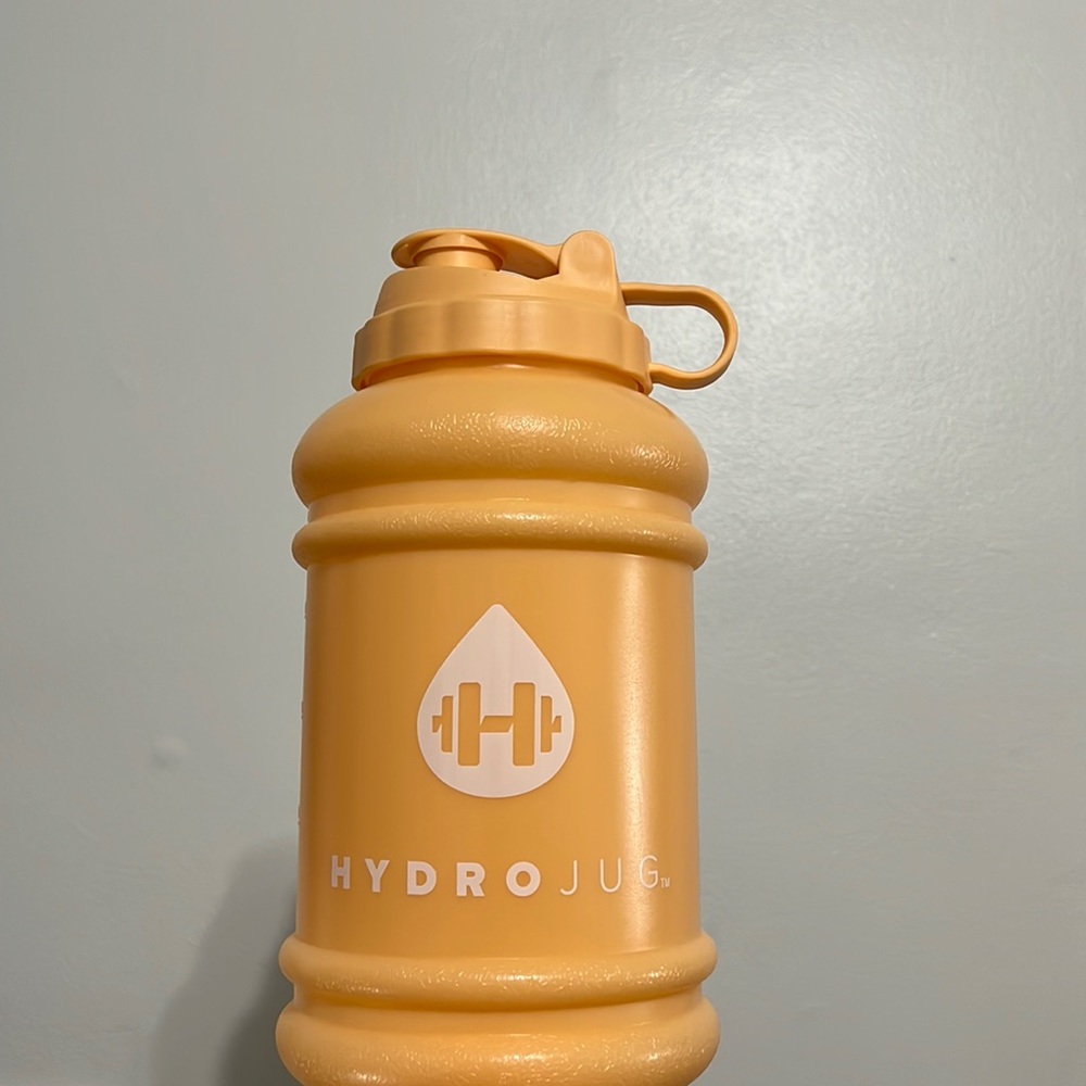 Limited edition Peach HydroJug